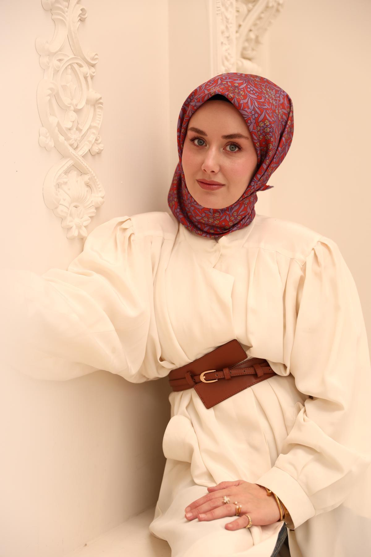 Silk Home Tivil İpek Eşarp 11464-33 Lacivert Karışık Desen