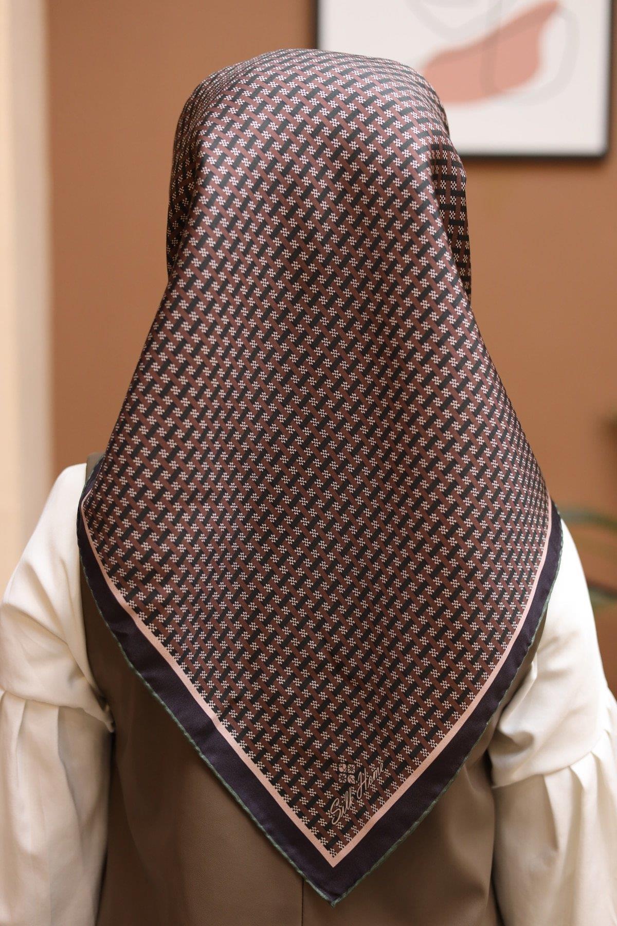 Silk Home Yeşil Geometrik Desen Tivil İpek Eşarp 11421-41