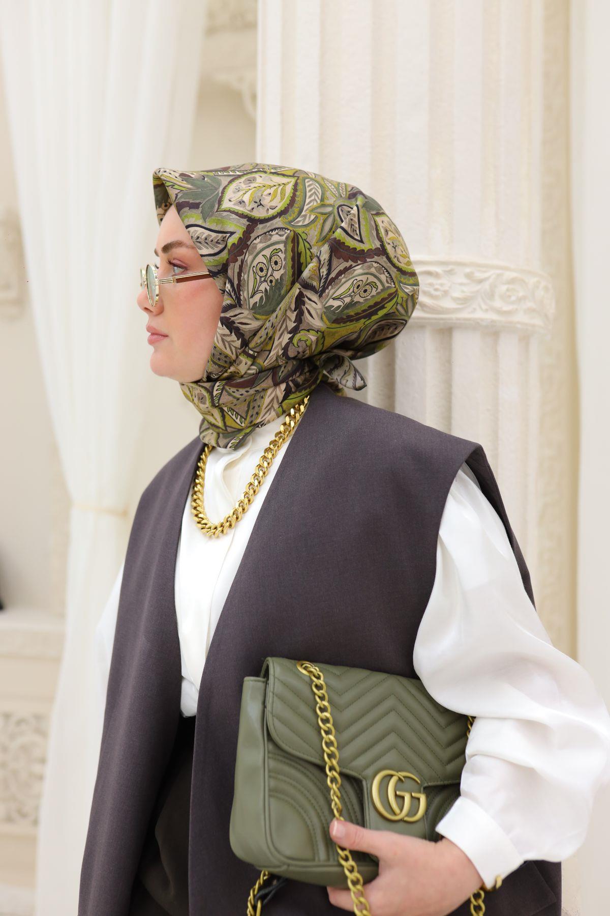 Silk Koyu Yeşil, Acı Kahve, Koyu Vizon, Taş Geometrik Desenli Tivil İpek Eşarp IST11456-23