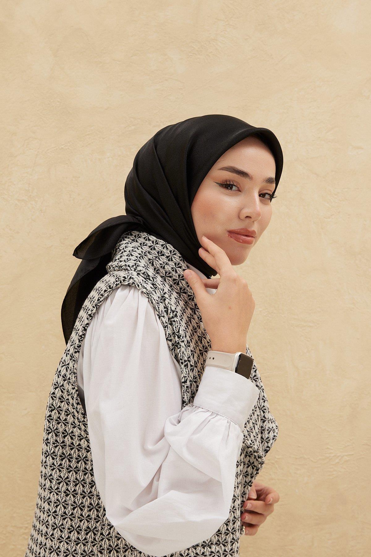 Silkhome Shiny Siyah Işıltılı Eşarp 32757
