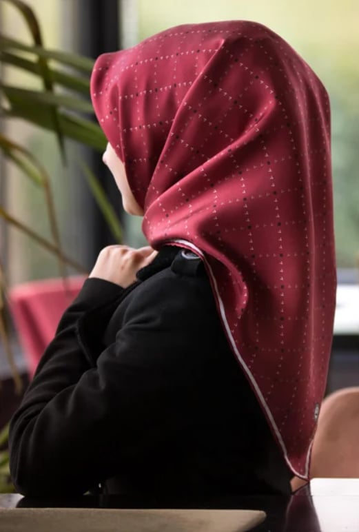 Vissona Tivil İpek Eşarp IST 5138-0018 Bordo Karışık Desen