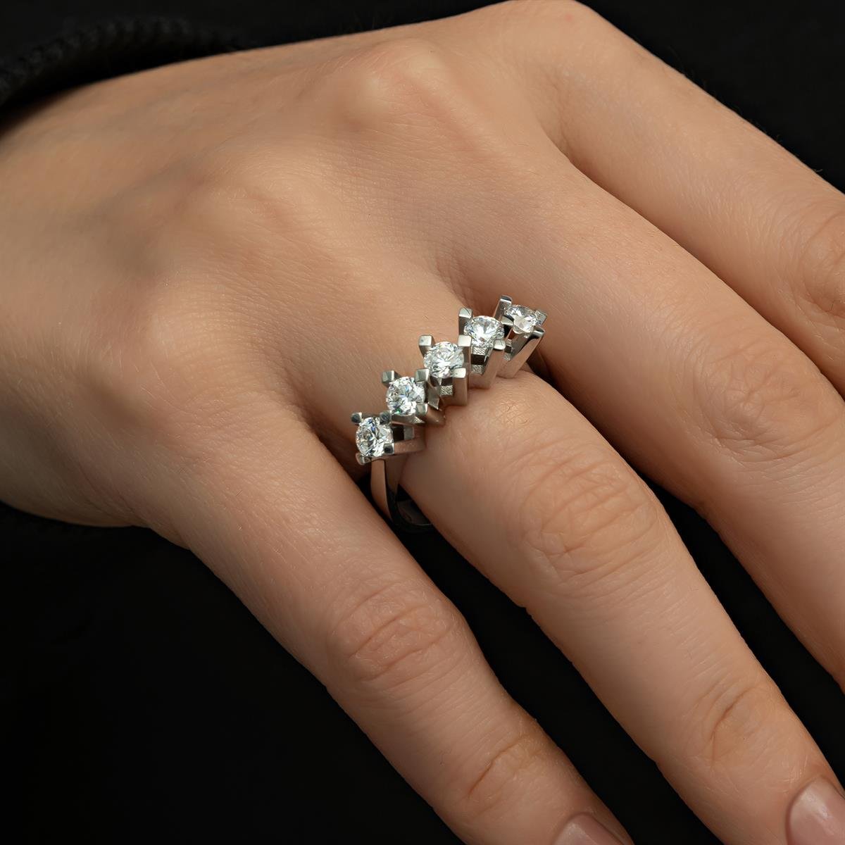Swarovski Taşlı 925 Gümüş Beştaş Yüzük