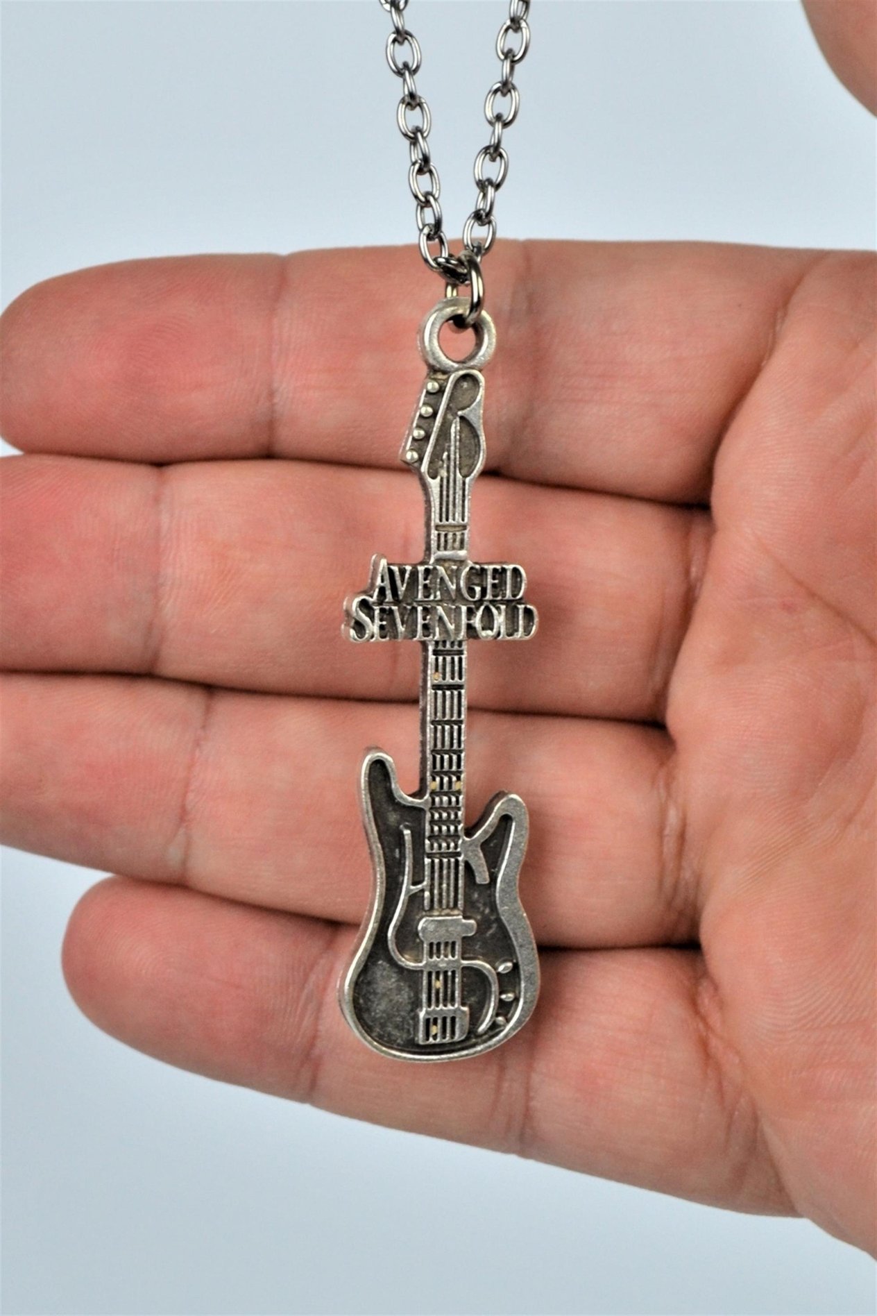 Avenged Sevenfold - Elektro Gitar Kolye Erkek Kadın Antik Gümüş Kaplama 60 cm Zincir