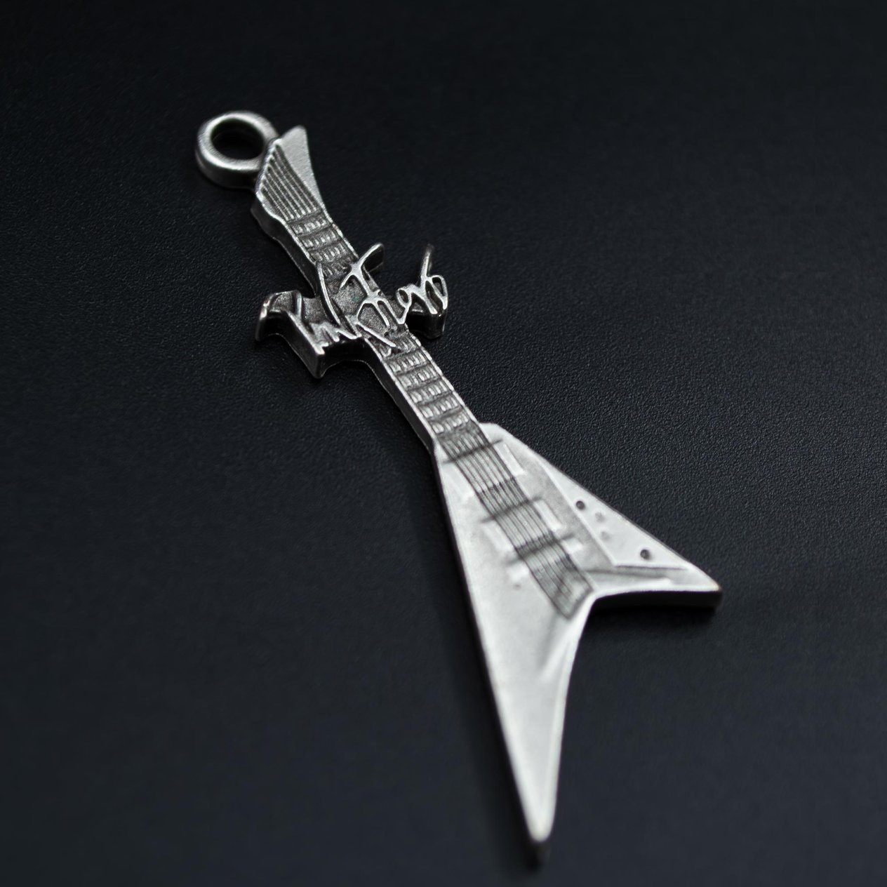 Pink Floyd Elektro Gitar Kolye Deri İp Kolye Gümüş Kaplama Erkek Kadın Kolye