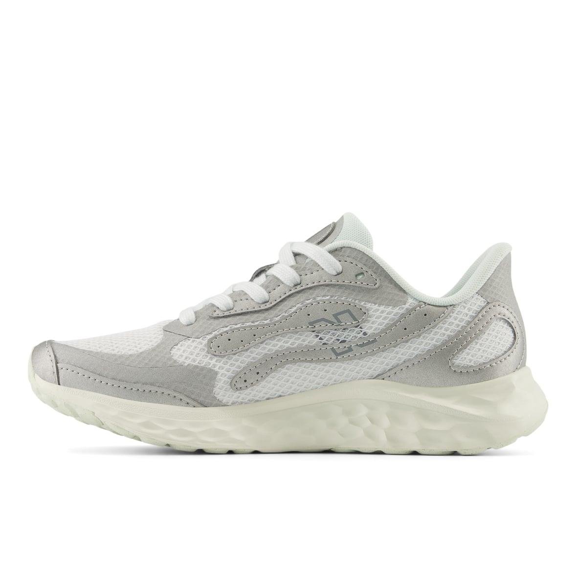 New Balance WARISTS4 Arishi V4 Kadın Sneaker - Beyaz