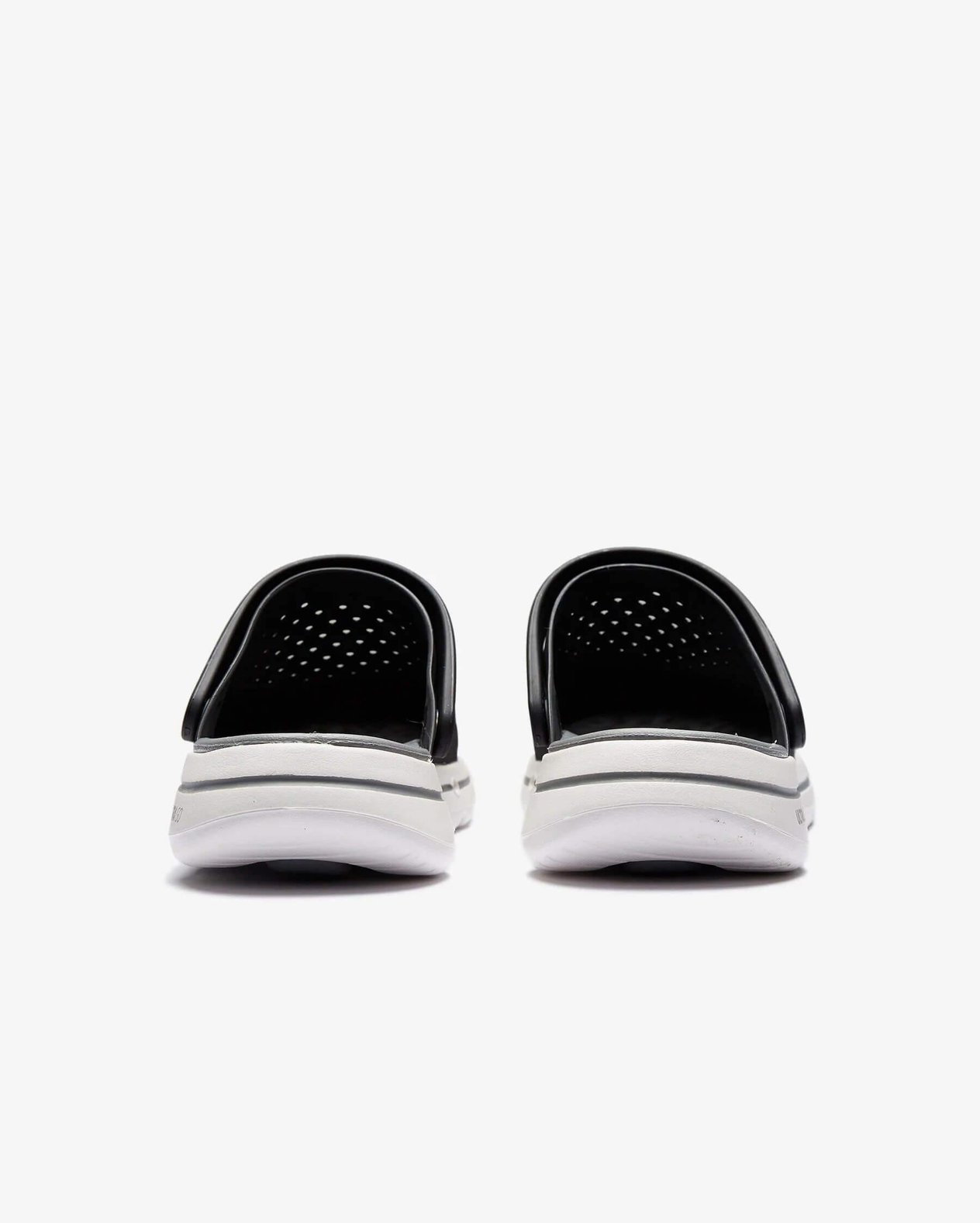 Skechers Go Walk 5 - Astonished 243002 BKGY Erkek Terlik- Siyah