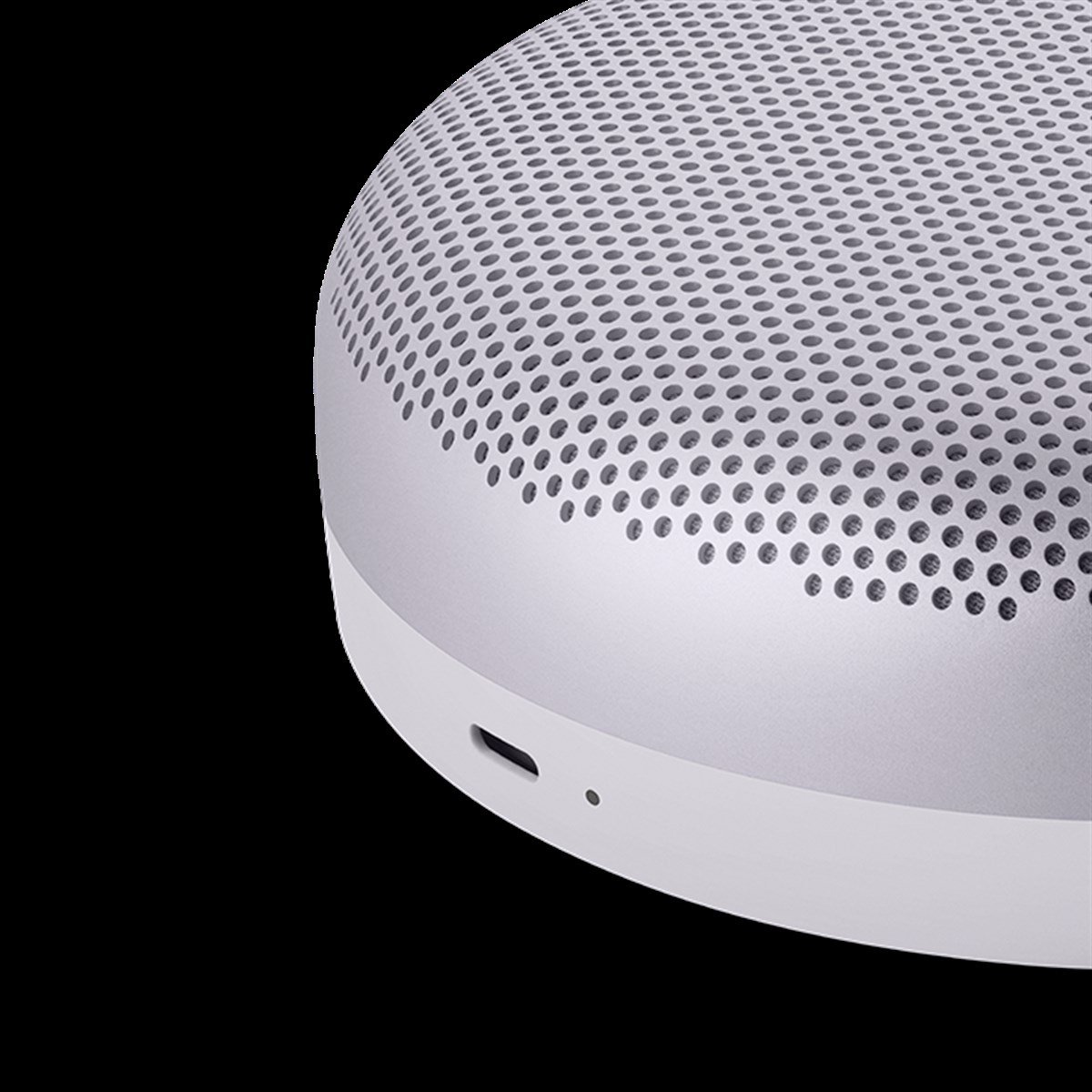 Bang & Olufsen Beosound A1 2 nesil Nordic Ice Taşınabilir Hoparlör