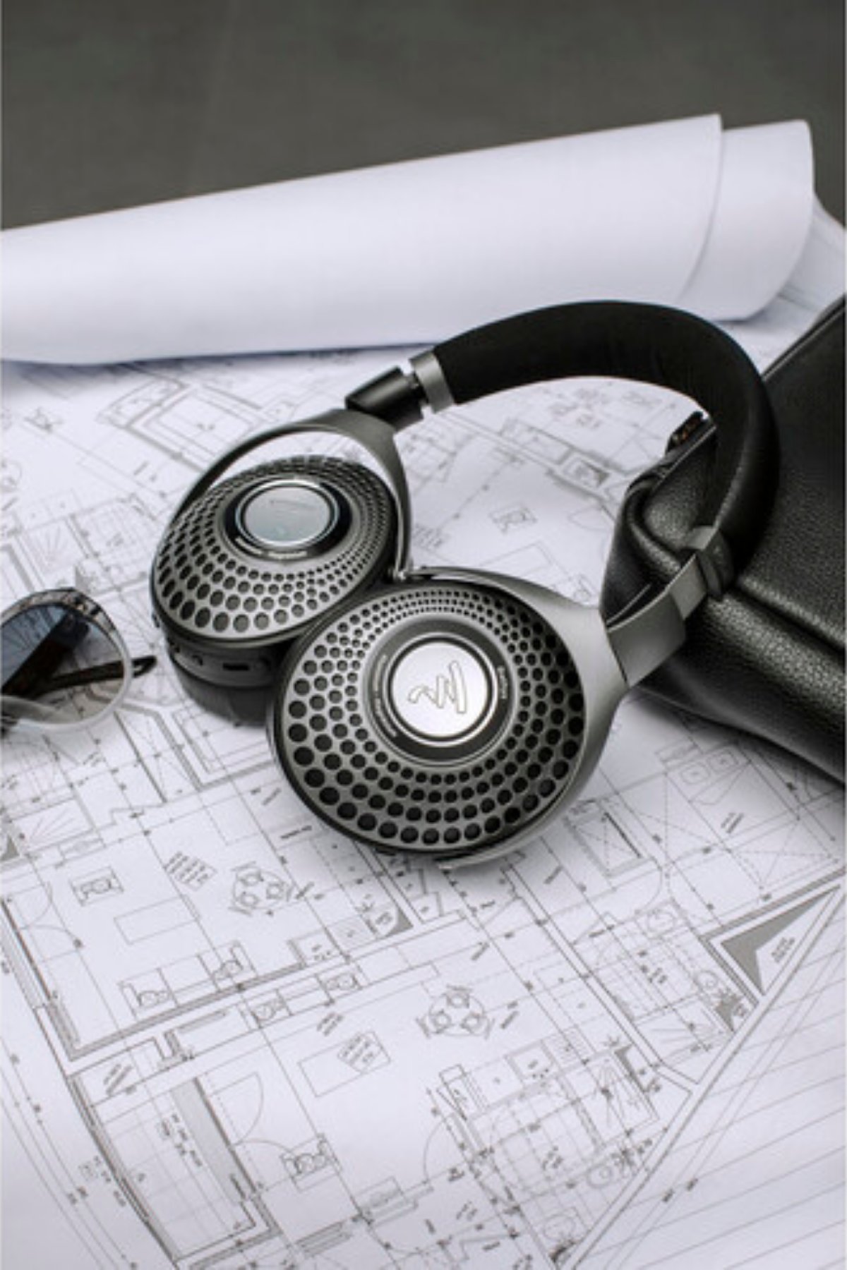 Focal Bathys Gürültü Önleyici Kablosuz Kulak Üstü Kulaklık