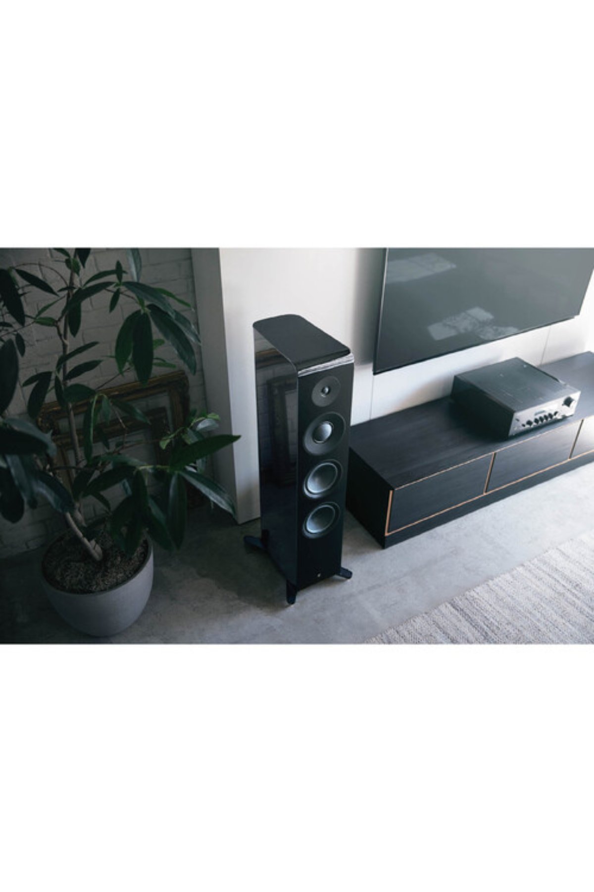 Yamaha NS-2000A Kule Tipi Hoparlör