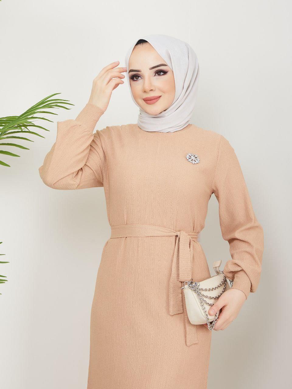 Broş Taşlı Tesettür Elbise 6038 Bej