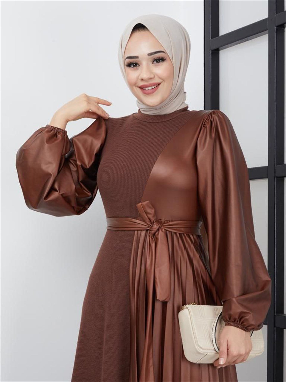 Bürümcük Deri Tesettür Elbise 6022 Taba