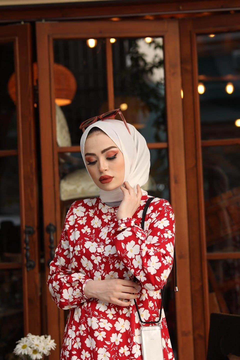 Papatya Desenli Tesettür Elbise BLB 8800-16 Kırmızı