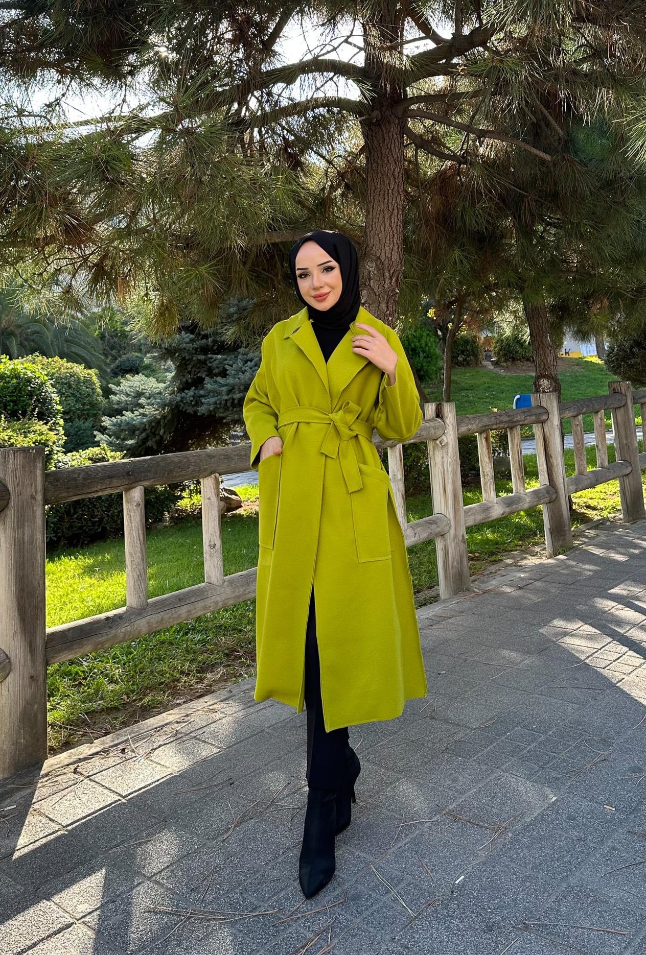 Torba Cepli Tesettür Kaşe Kaban 4006 Yağ Yeşili