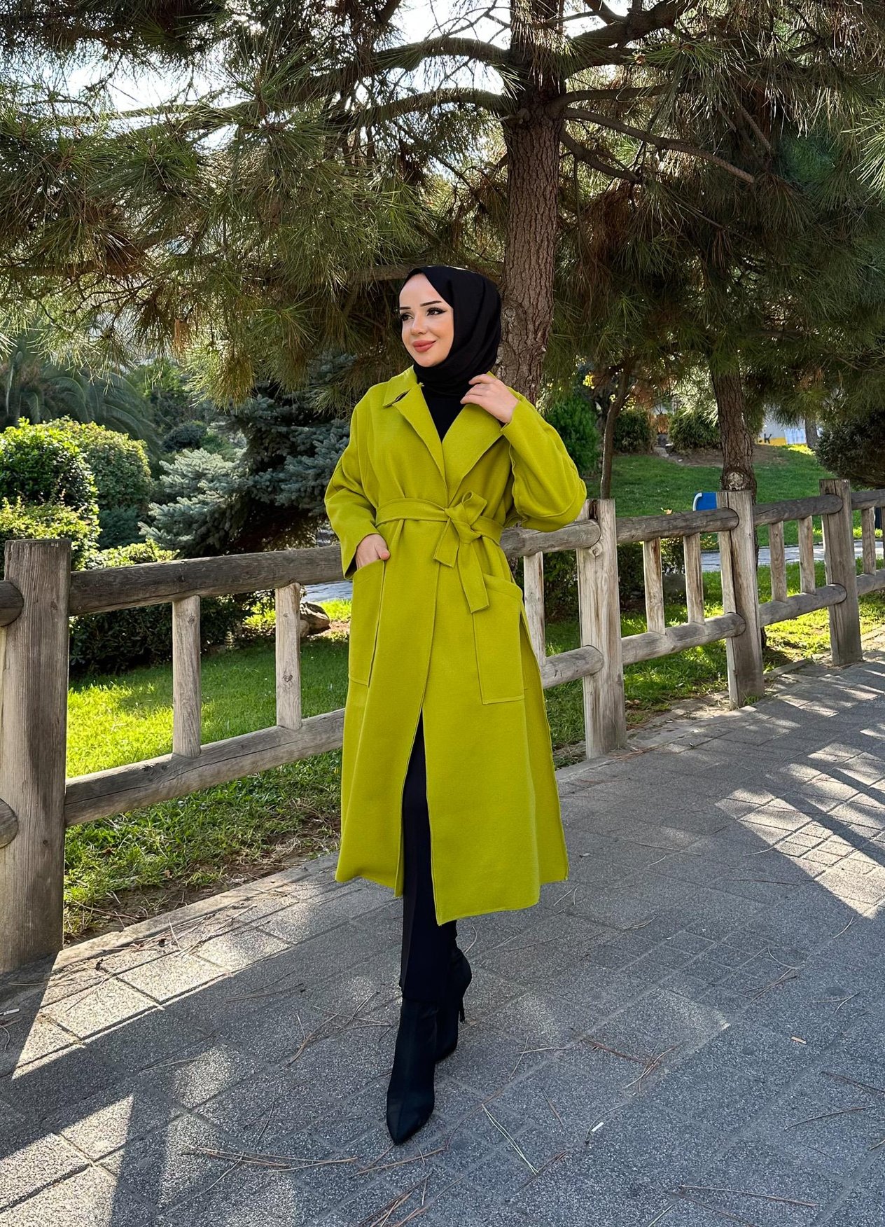 Torba Cepli Tesettür Kaşe Kaban 4006 Yağ Yeşili