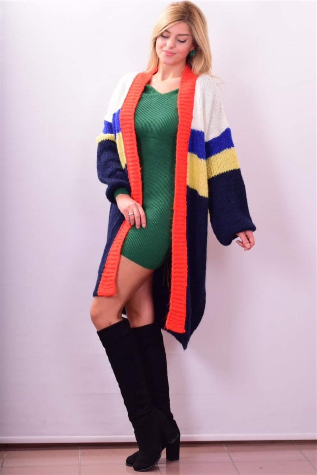 2327 HIRKA