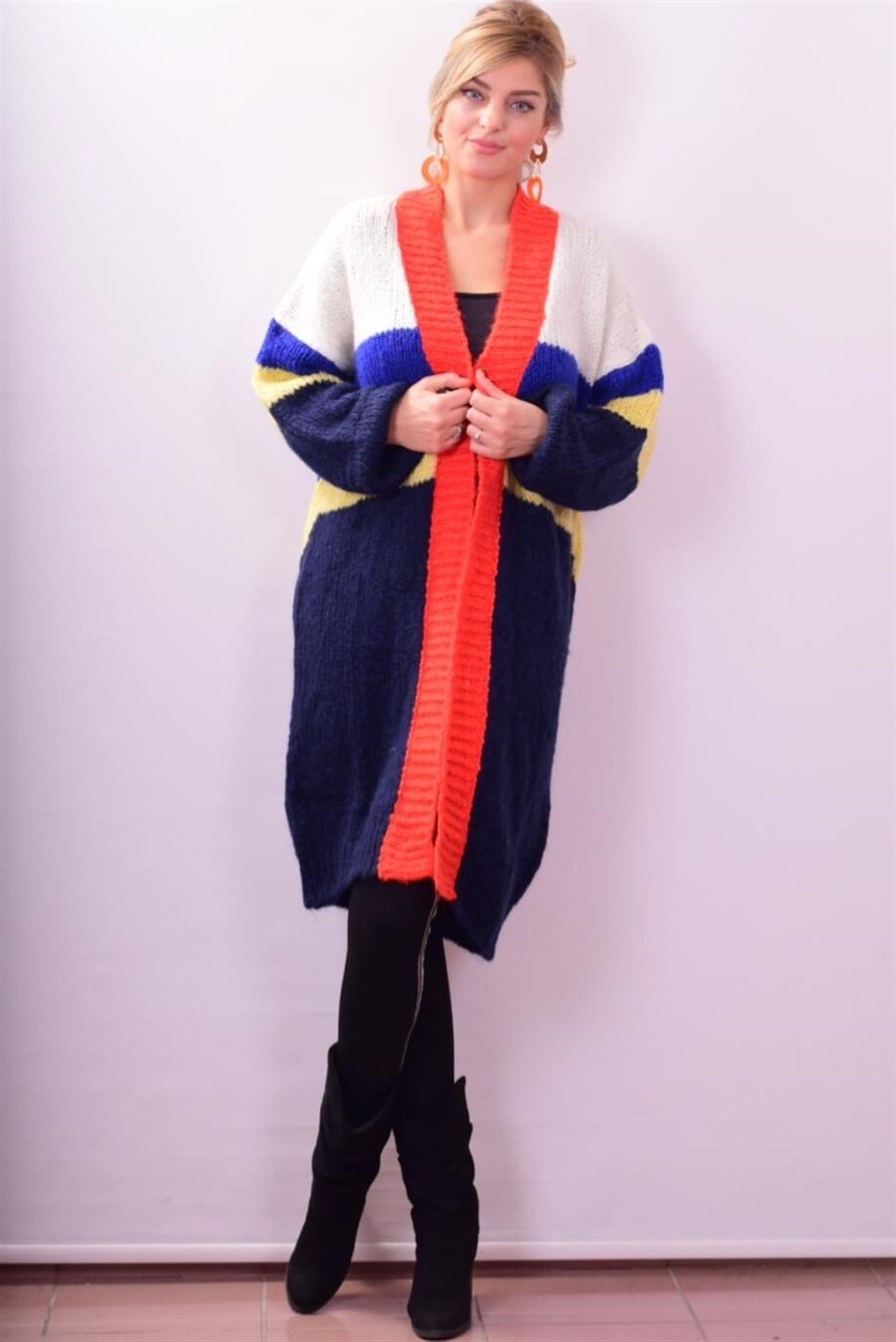 2327 HIRKA