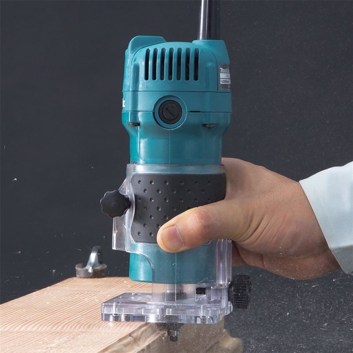 FrezelerMakita Freze 6MM 530W