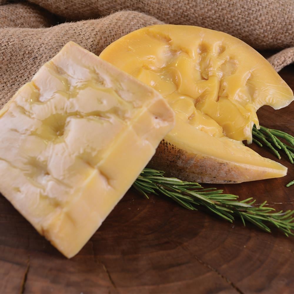 Gurmepark Kars Gravyer Peyniri 1000 g e
