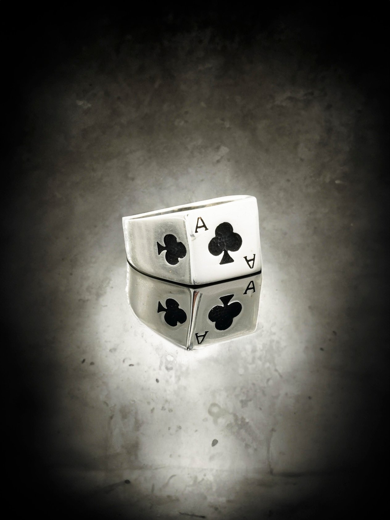 Luxury Ace Of Hearts Ring