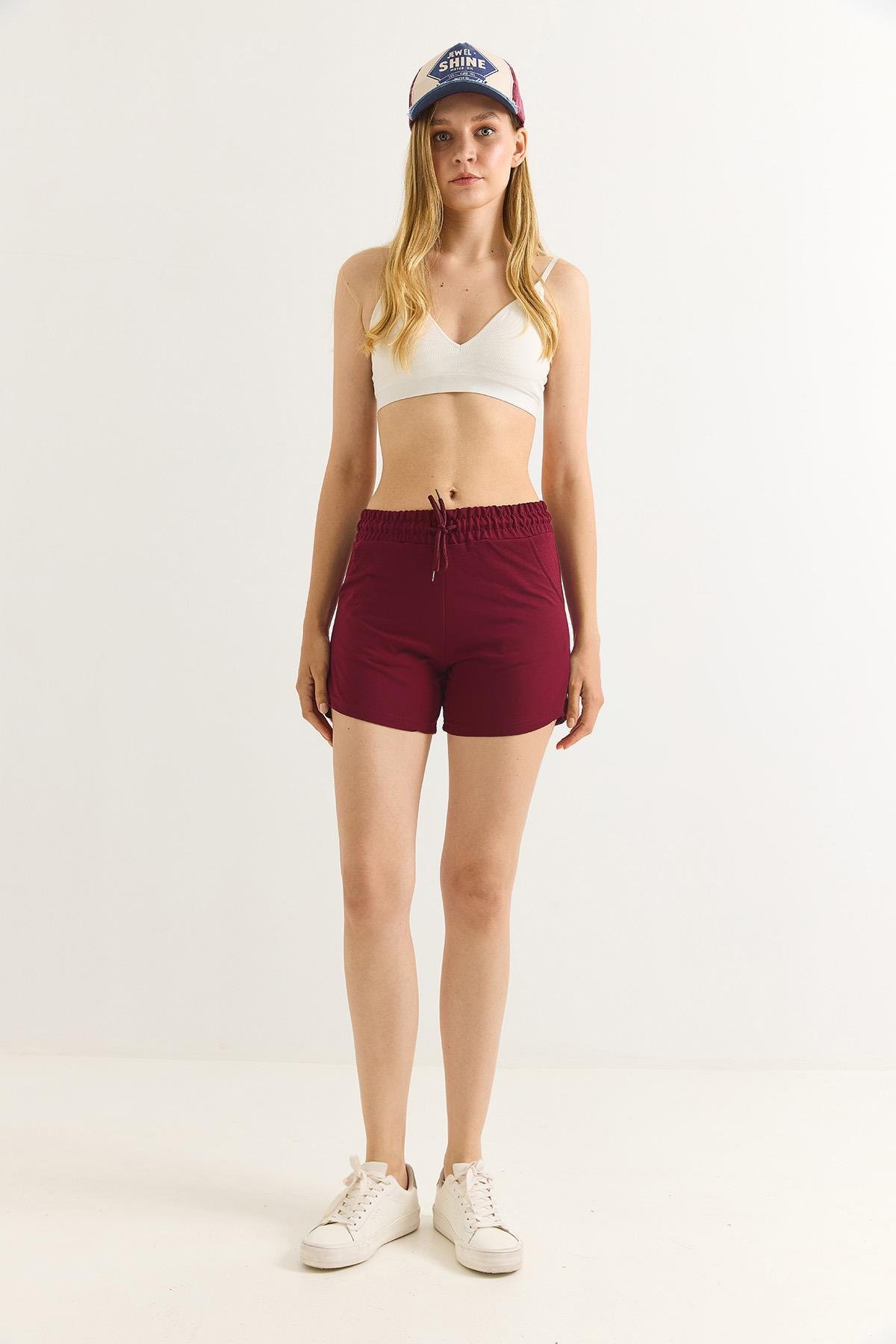 Beli Lastikli Fit Kadın Şort Bordo