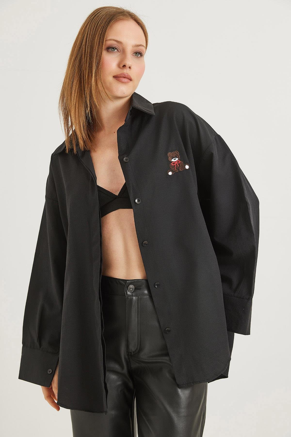 Ayıcık Nakışlı Oversize Basic Gömlek Siyah
