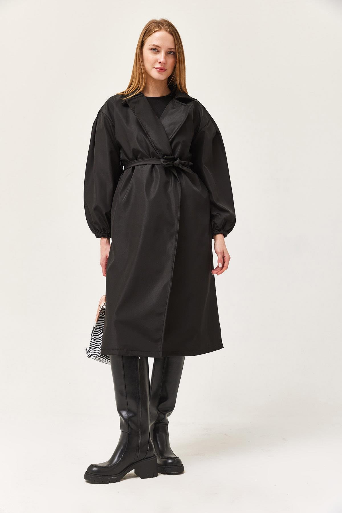 Bel Kuşaklı Oversize Trençkot Siyah