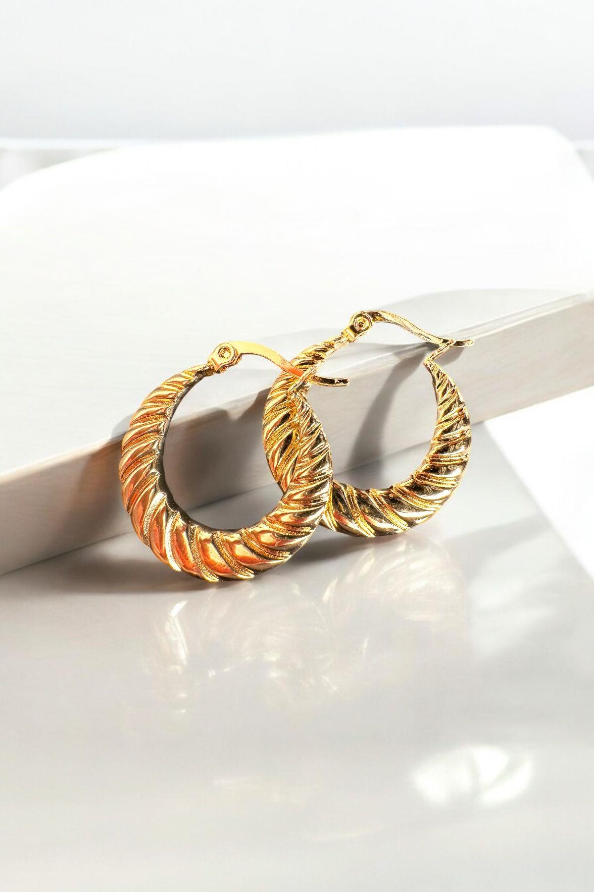 Burgulu Vintage Halka Küpe Gold