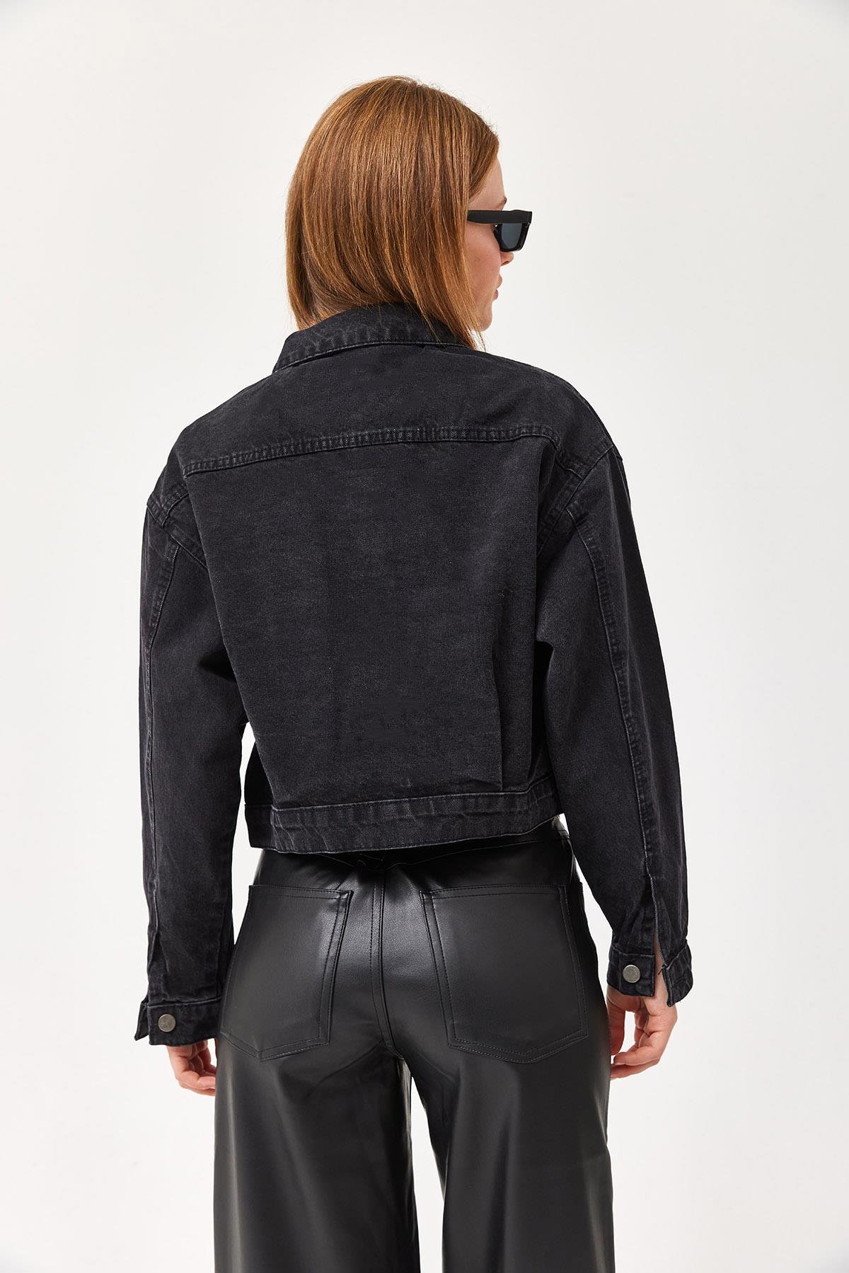 Cep Detaylı Denim Ceket Siyah