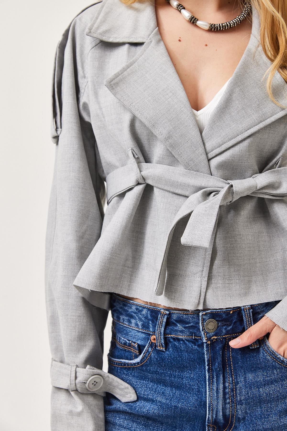 Kol Ve Kemer Detaylı Oversize Ceket Gri