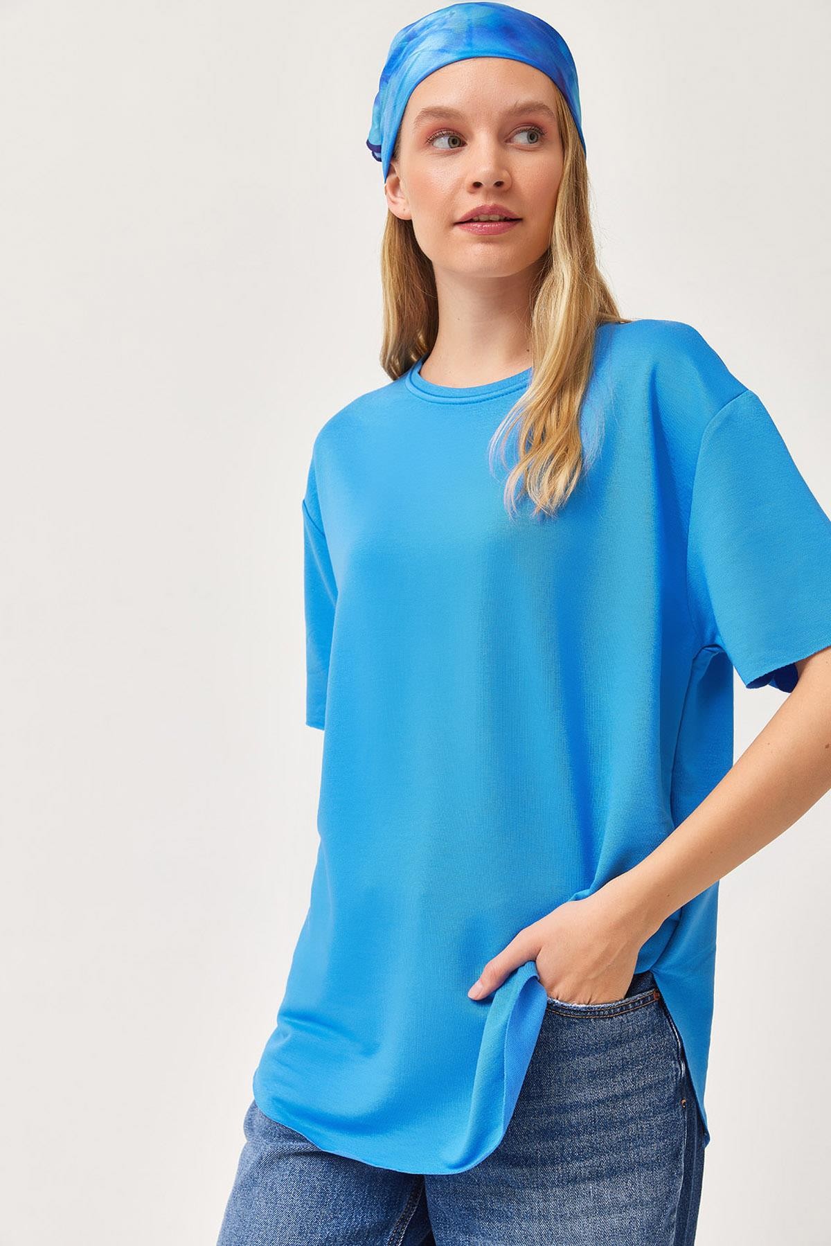 Oysh Yumuşak Dokulu Eteği Oval Modal Tshirt Mavi
