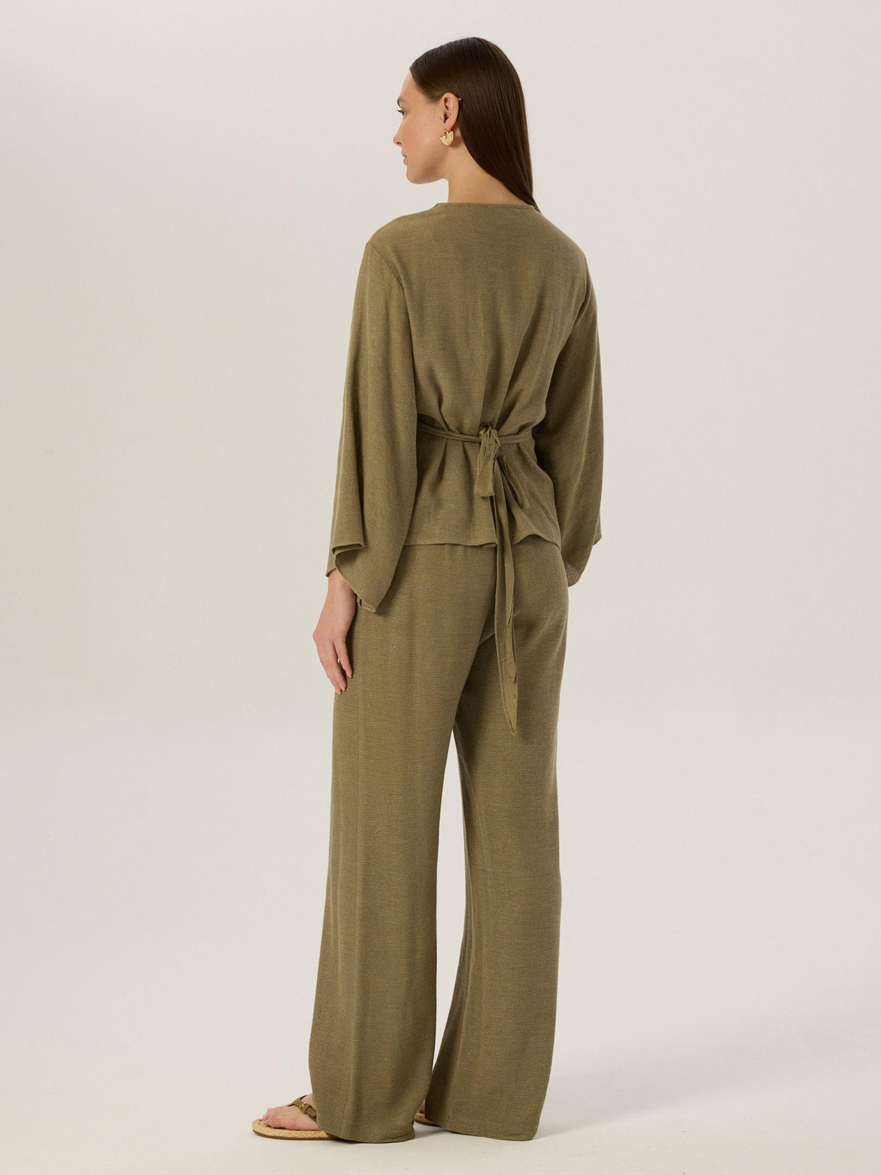 24SS103026 BELİ LASTİKLİ SALAŞ KESİM DÖKÜMLÜ PANTOLON Kategorisiz Modelleri