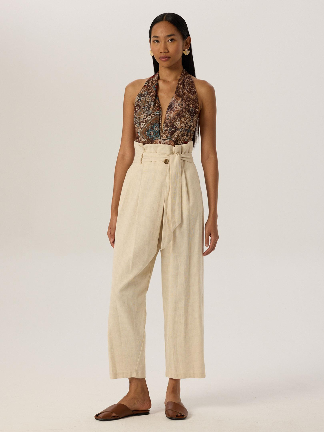 24SS109029 DERİN DEKOLTELİ BOHEMIAN DESENLİ BODY Kategorisiz Modelleri