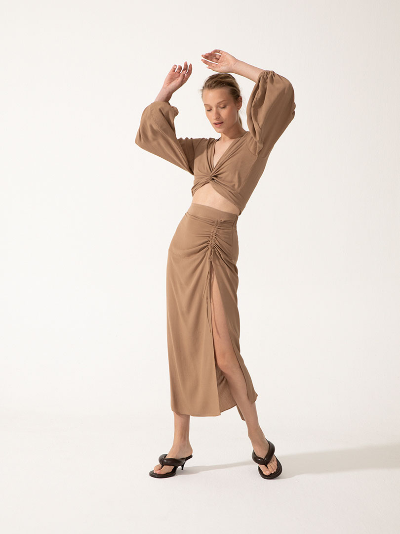 MALVAO Skirt With Adjustable Slit 