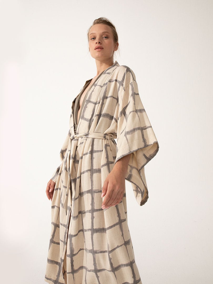 Beli Kuşaklı Midi Kimono - Siyah