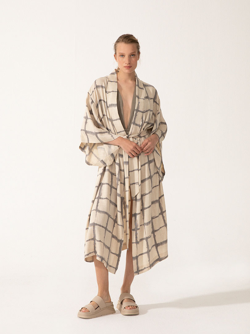 Beli Kuşaklı Midi Kimono - Siyah