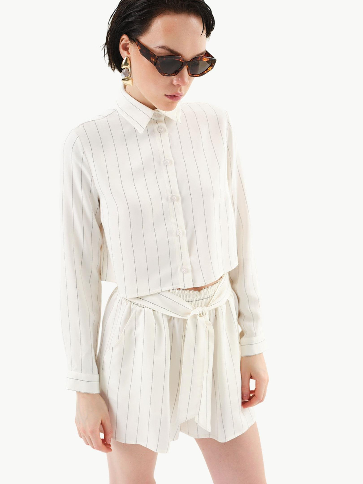 Belted Viscose Shorts - Striped Shorts Modelleri