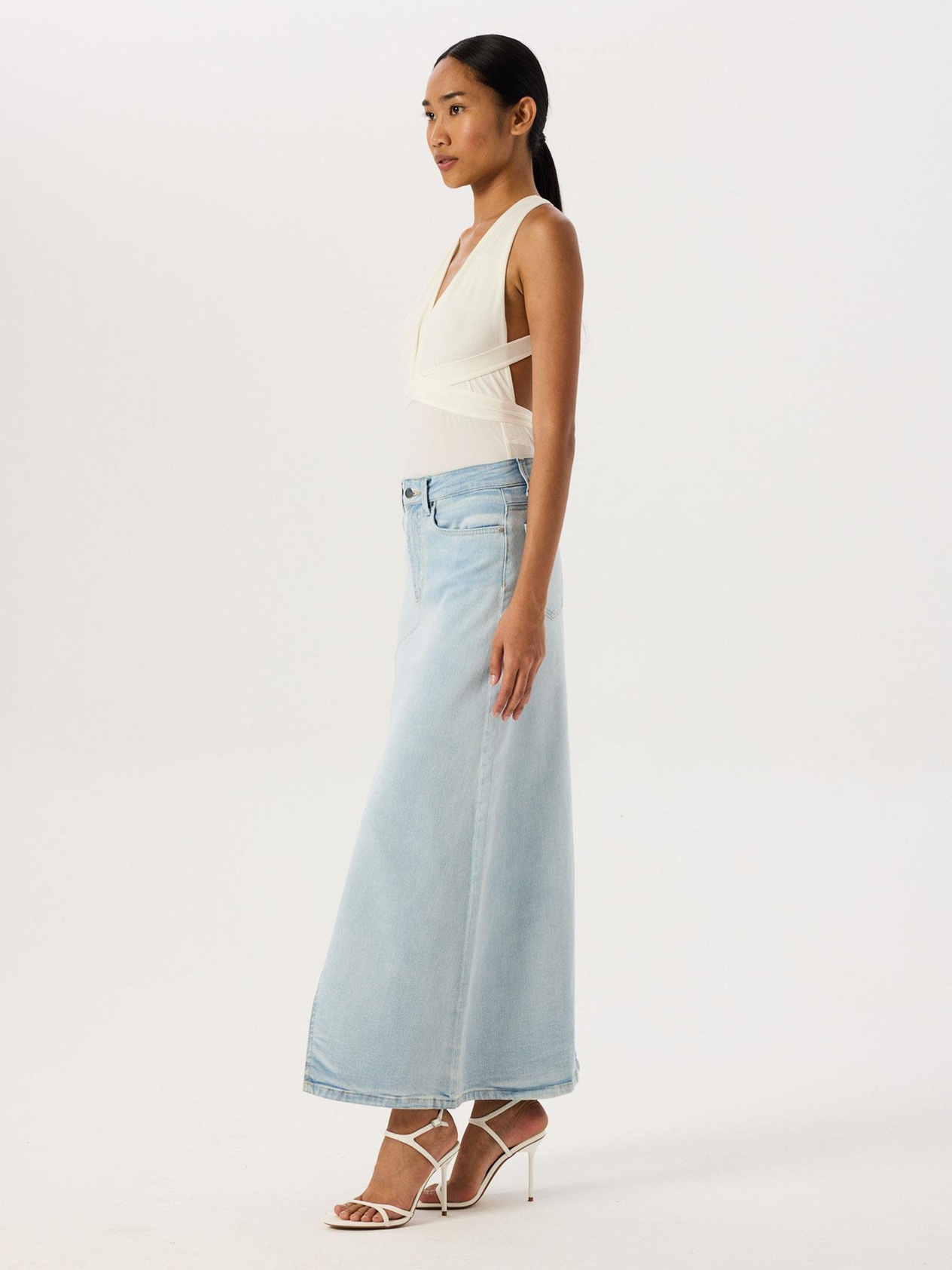 Deep Neckline Iconic Bodysuit - Ecru Body & Blouse Modelleri