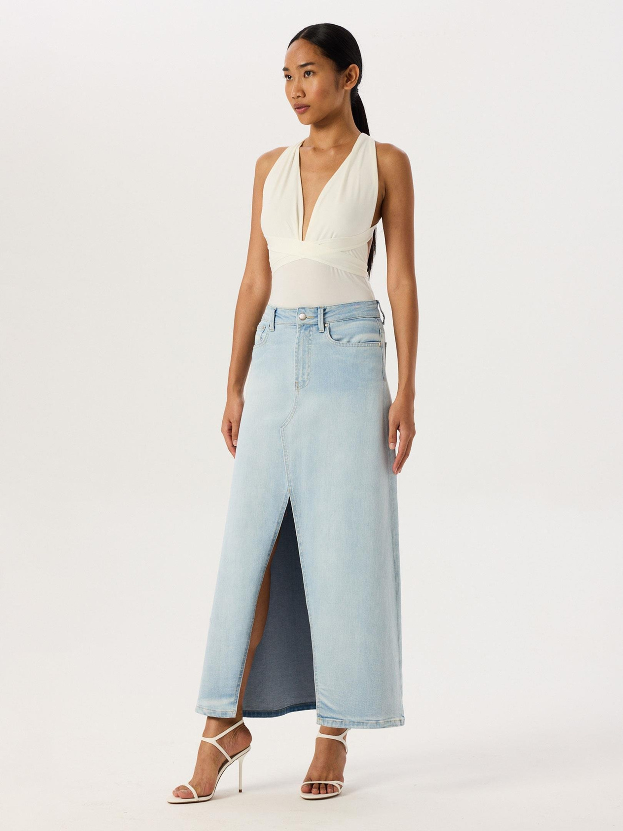 Deep Neckline Iconic Bodysuit - Ecru Body & Blouse Modelleri