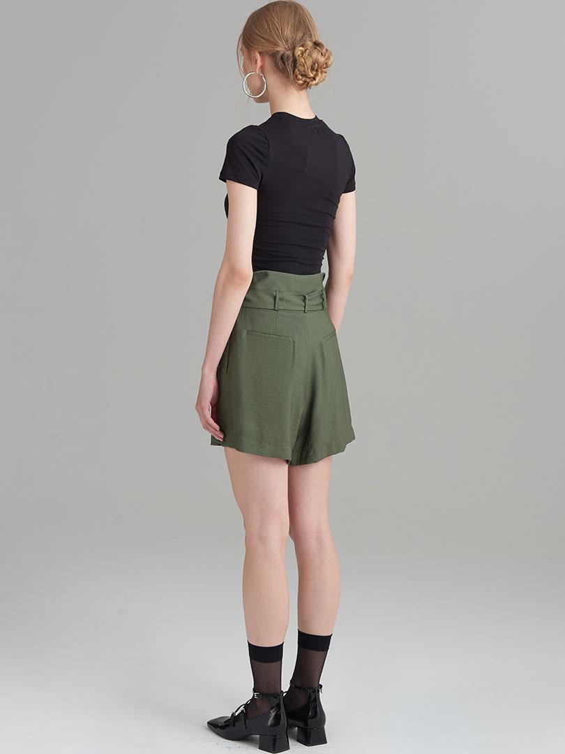 High Waist Relaxed Fit Shorts With Belt - Khaki