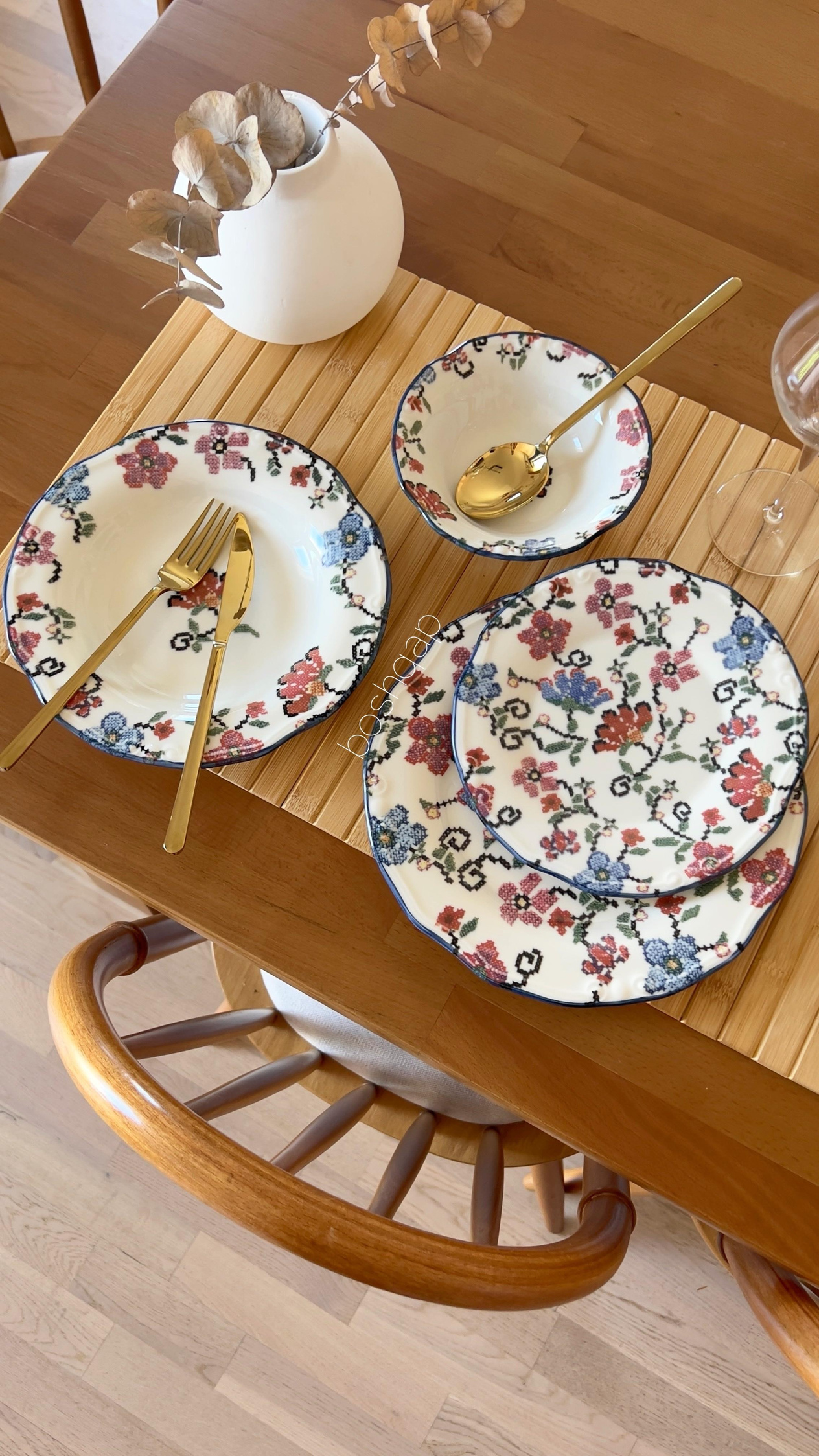 Kanaviçe Desen 6 Kişilik 24 Parça Porselen Yemek Seti