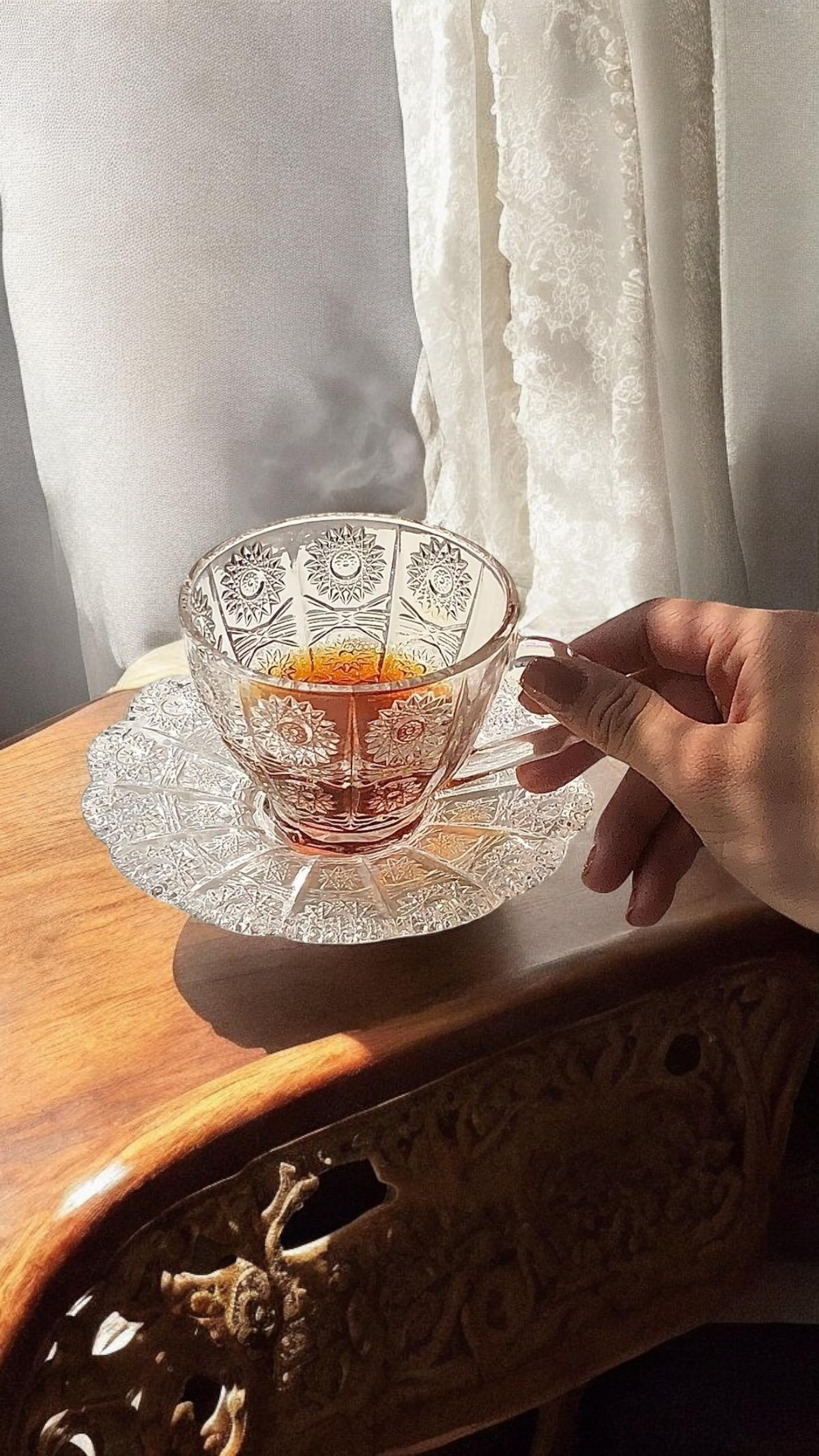 İşleme Desen 2 Kişilik 4 Parça Cam Çay/Nescafe Takımı