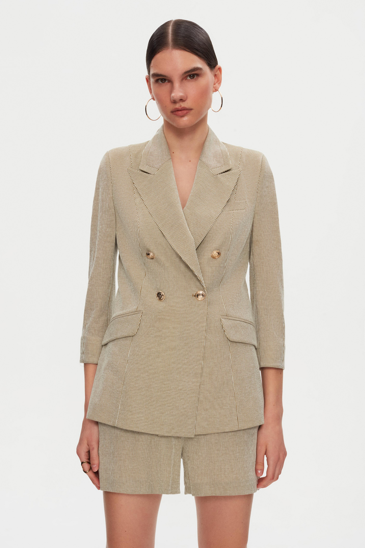 BLAZER DÜĞMELİ CEKET ŞORT KOMBİN