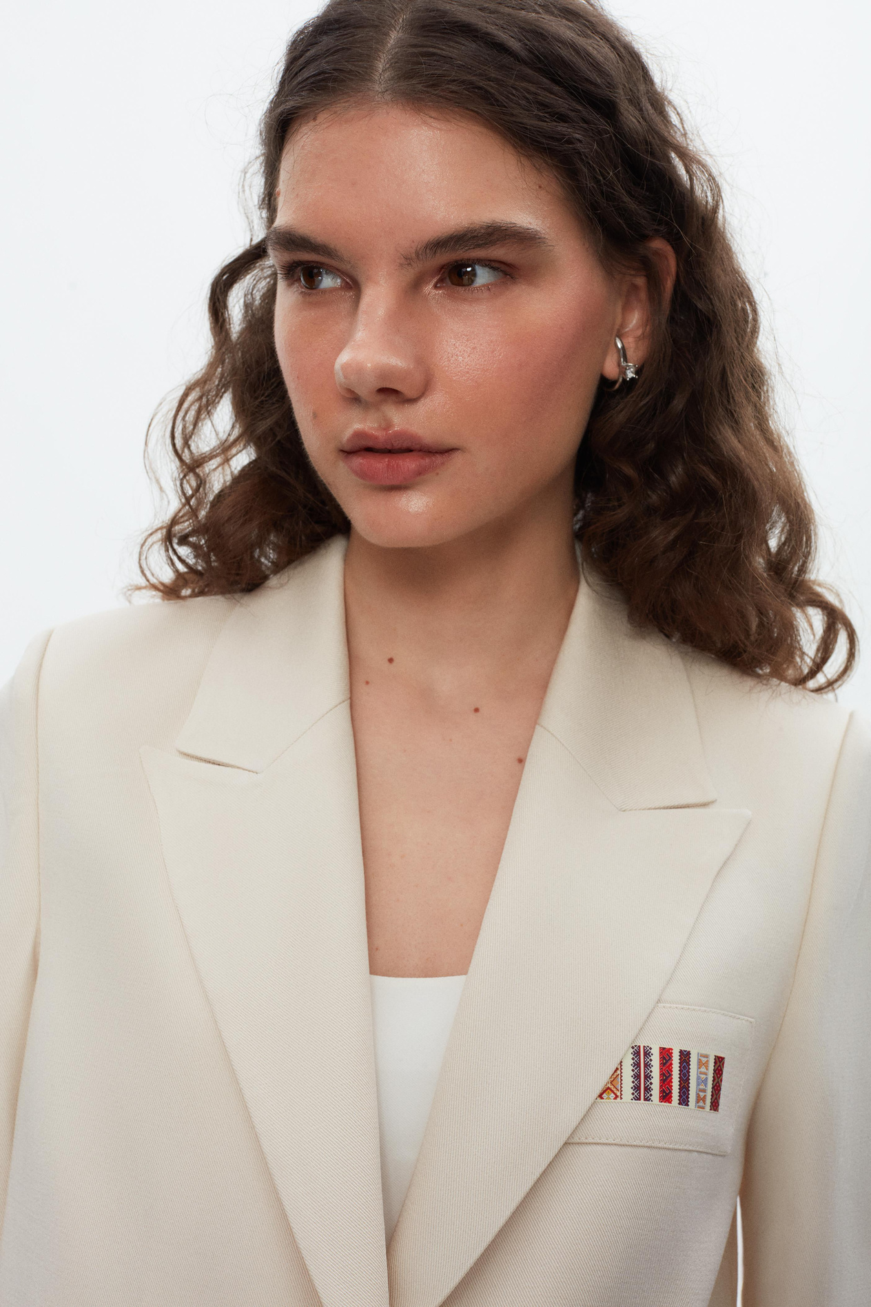 CEP İŞLEMELİ BLAZER CEKET