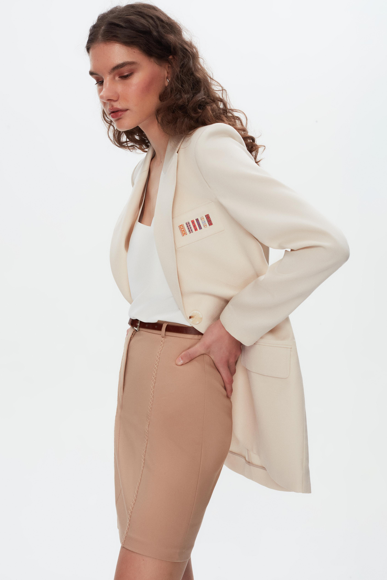 CEP İŞLEMELİ BLAZER CEKET
