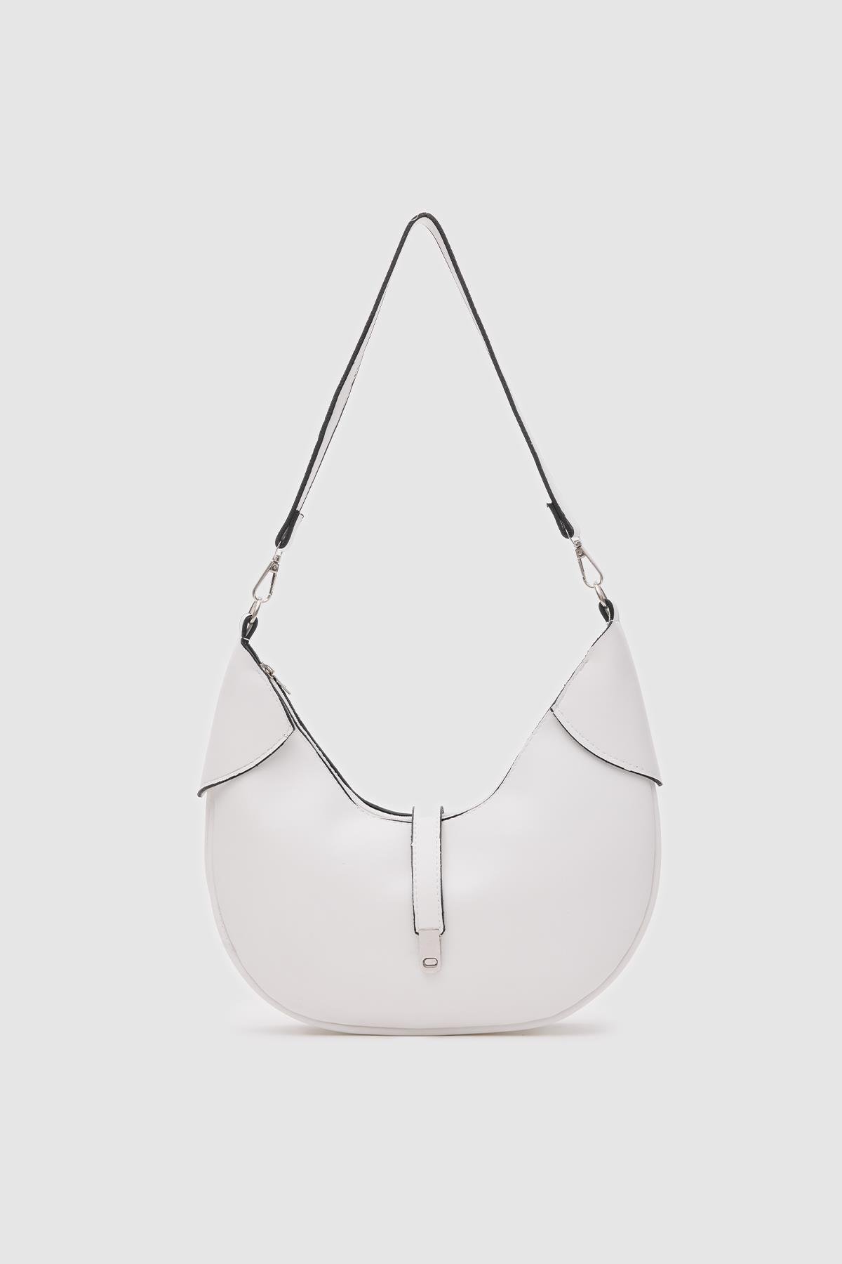 Oval Baget Çanta Suzu Beyaz