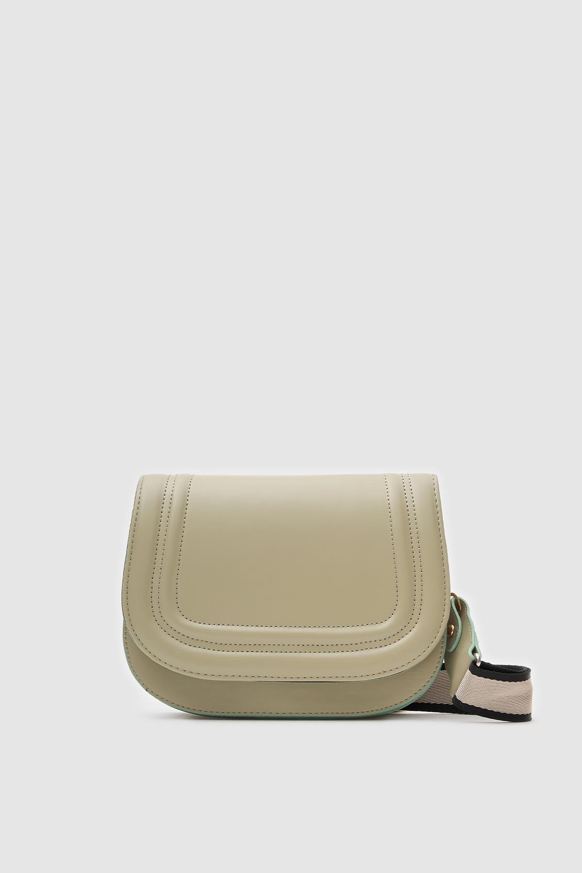 Oval Çapraz Çanta Punch Mint