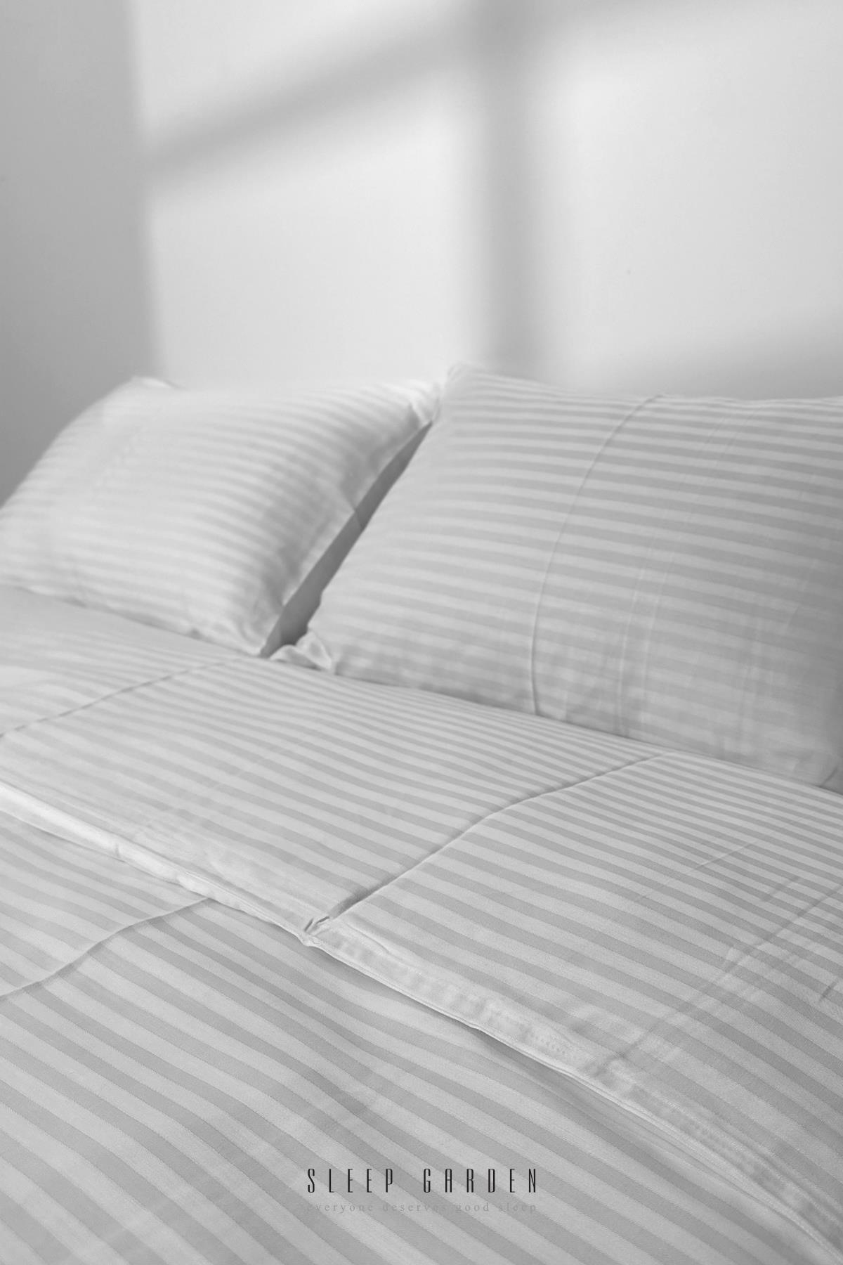 Pamuklu Lastikli Beyaz Elegan Tek Kişilik Nevresim TakımıSleep Garden