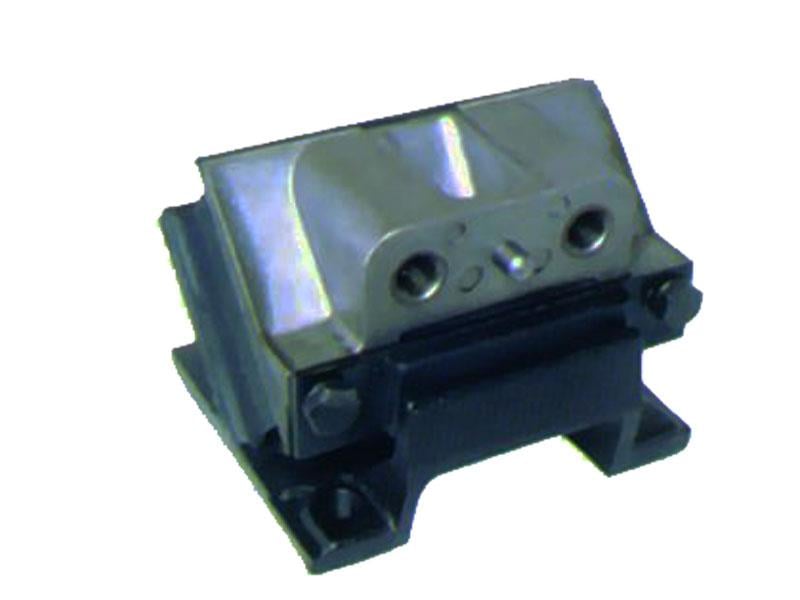 MOTOR TAKOZU ÖN EM. (303/V8)