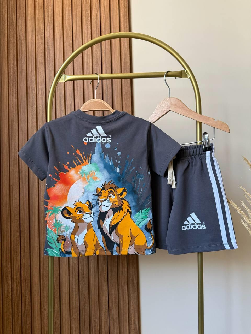 Lucco Sırt Baskı Detaylı T-shirt ve Şortlu Alt Üst Takım