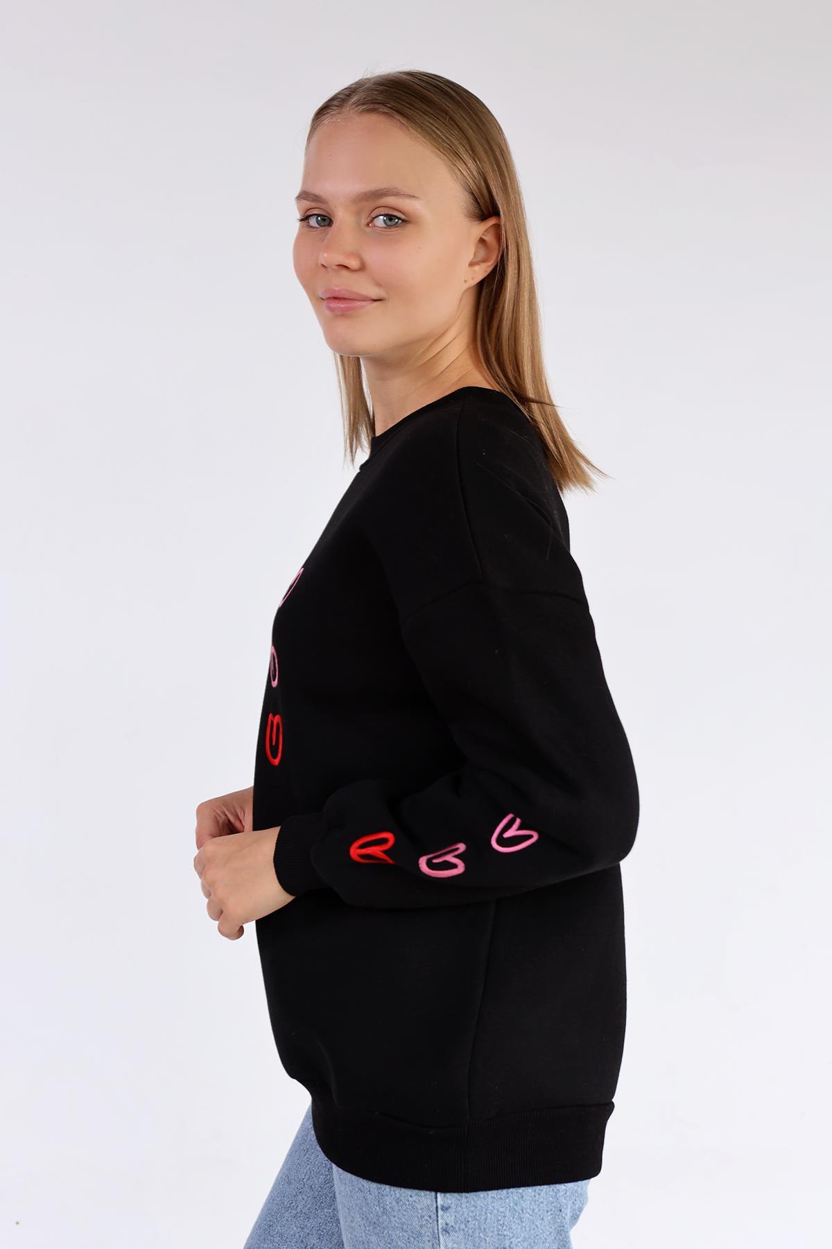 9175M Bisiklet Yaka Kalp Nakışlı Sweat Siyah